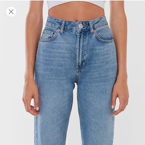 BDG mom jeans. Size 20. Great condition.